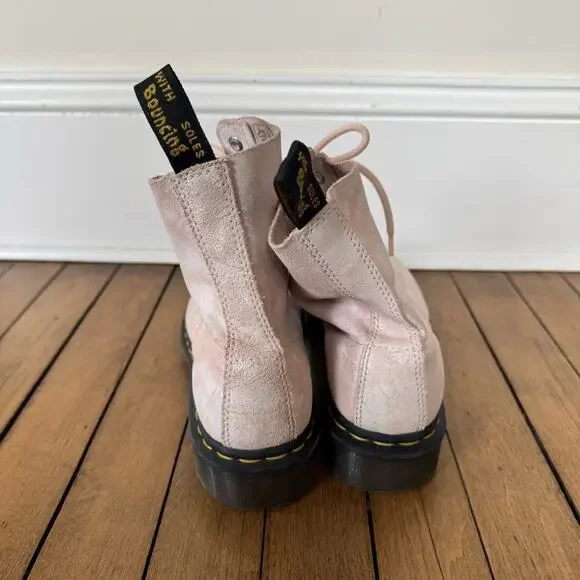 Dr. Martens 1460 Pascal Light Pink Tie Dye Suede Combat Boots 8 - Picture 9 of 12
